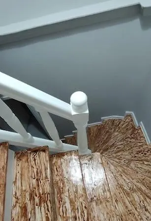 Modern Design House In The Heart Of アパート